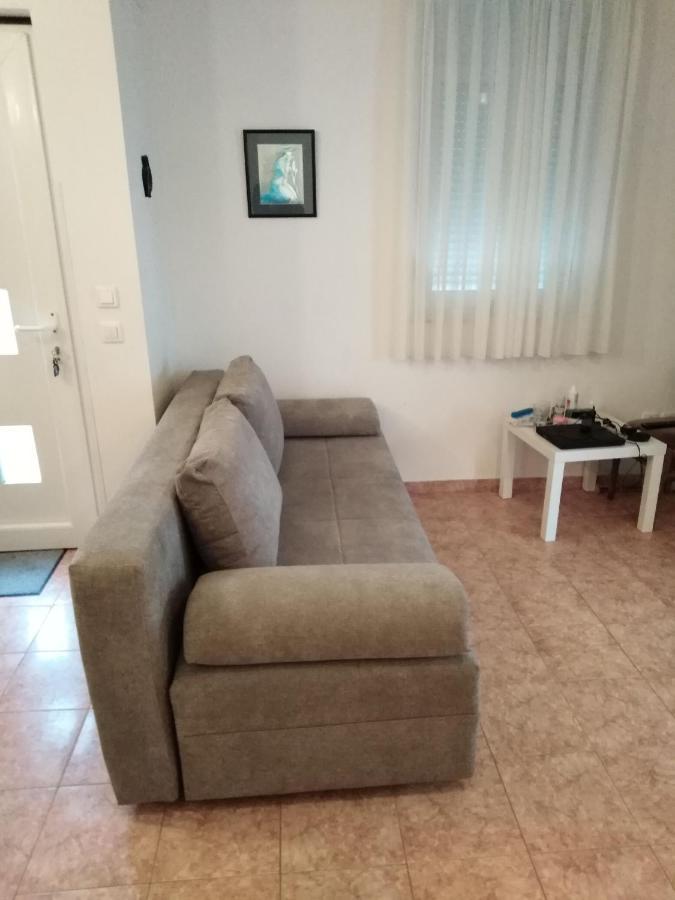 Patrik Apartment Povljana